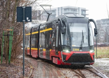 Pierwszy przejazd pasazerskim tramwajem Moderus Gamma.17 scaled
