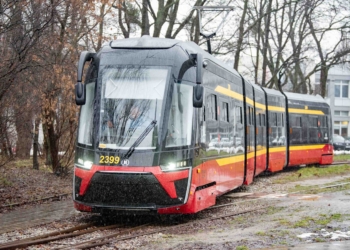 nowy tramwaj