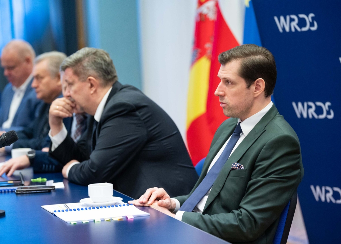 Pierwsza rocznica wybuchu wojny na Ukrainie. Posiedzenie WRDS