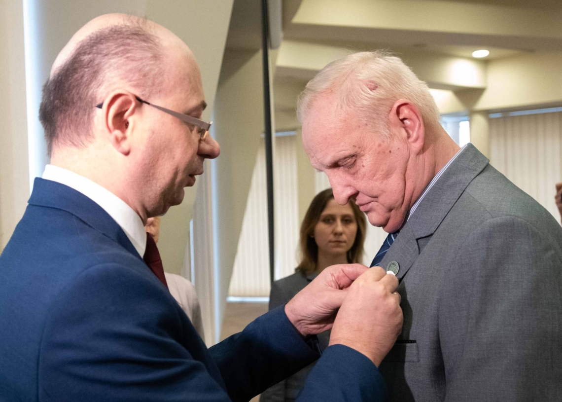 Krzyżem Wolności i Solidarności