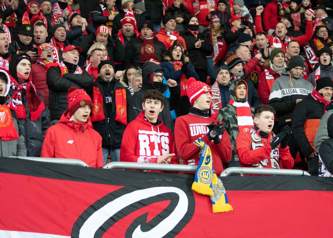 Doping kibiców w meczu Widzew Łódź - Jagiellonia Białystok