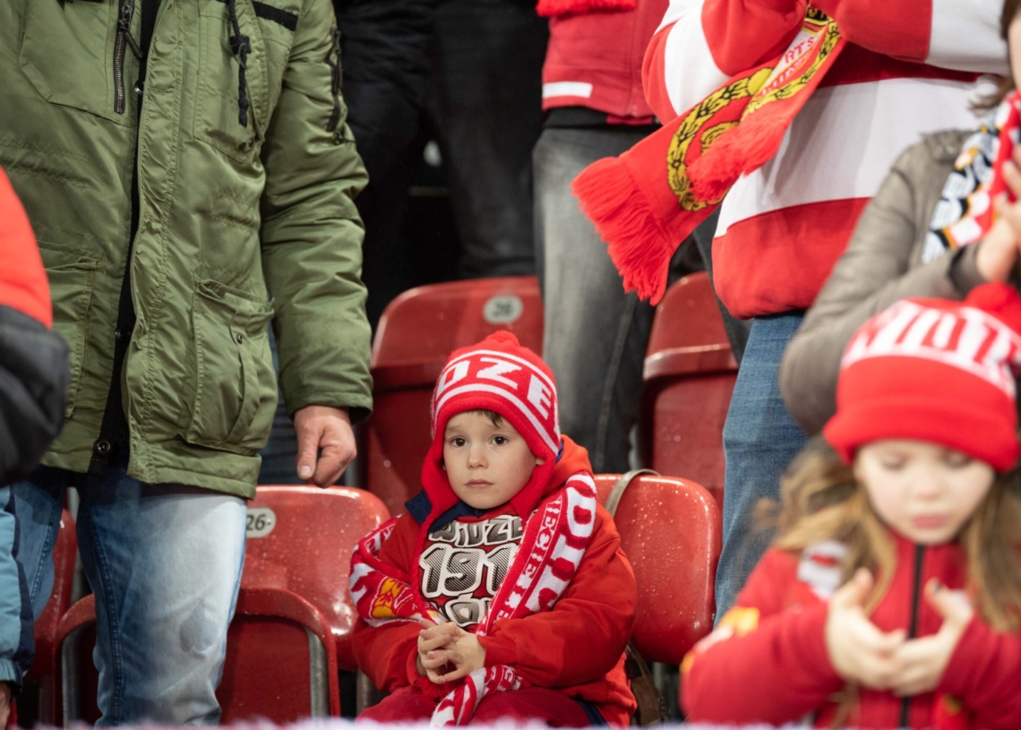 Doping kibiców w meczu Widzew Łódź - Jagiellonia Białystok
