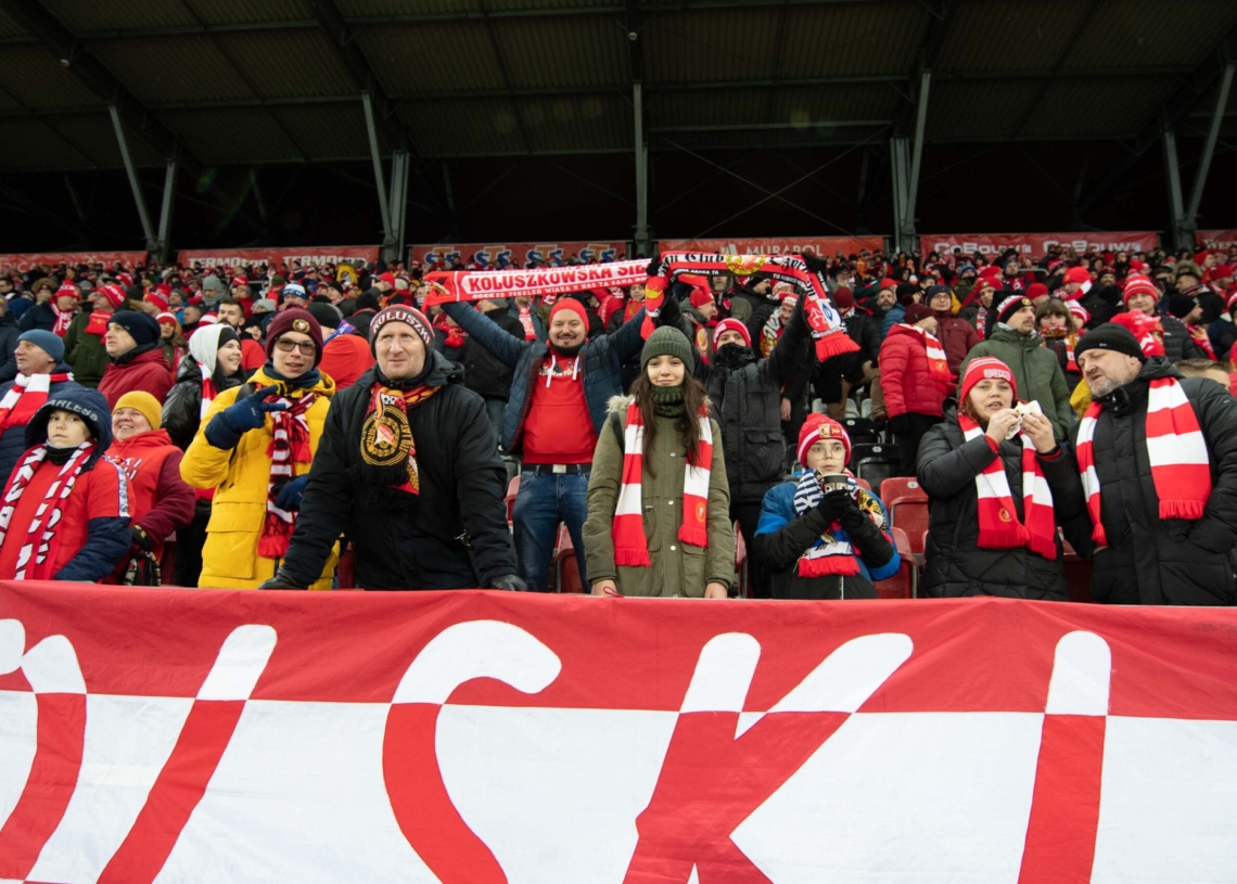 Doping kibiców w meczu Widzew Łódź - Jagiellonia Białystok