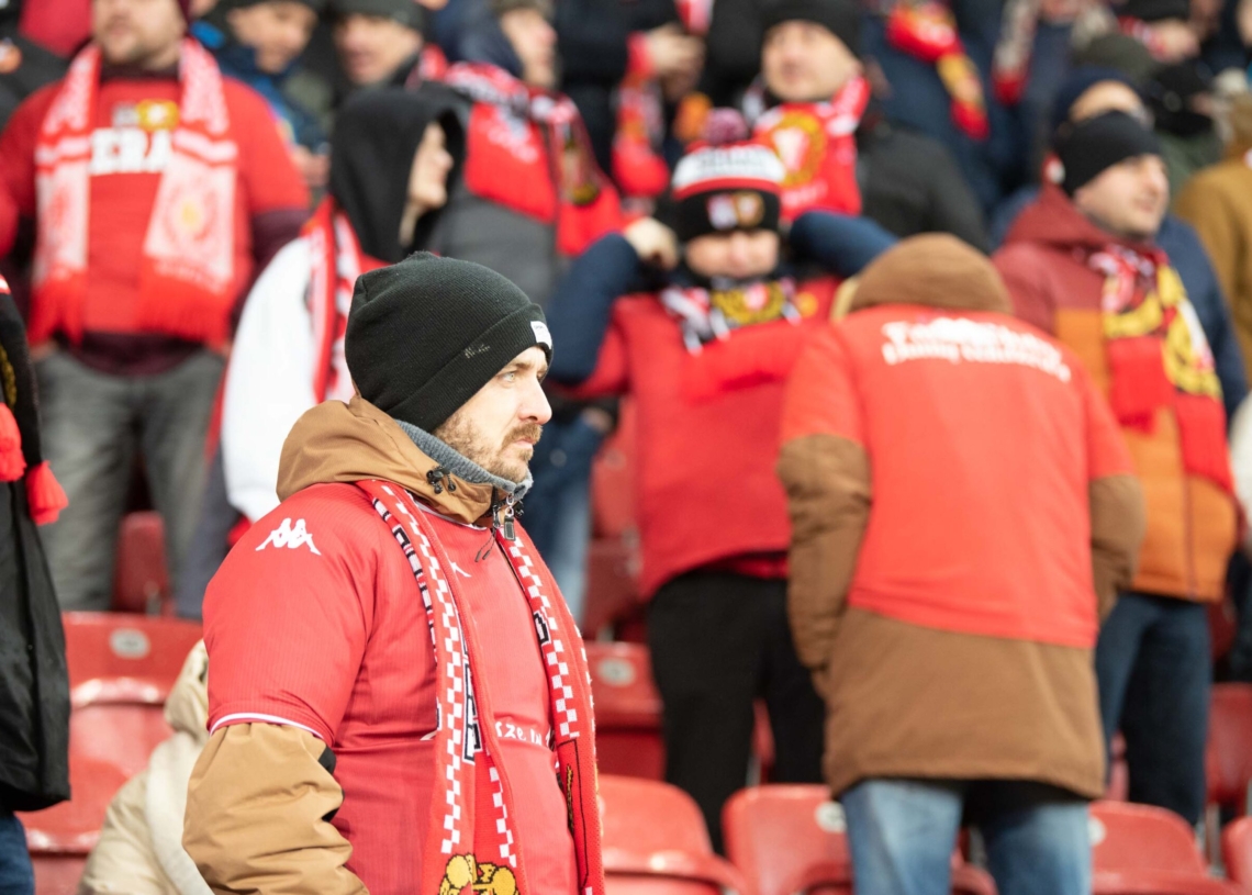 Doping kibiców w meczu Widzew Łódź - Jagiellonia Białystok