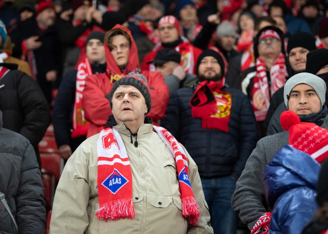 Doping kibiców w meczu Widzew Łódź - Jagiellonia Białystok