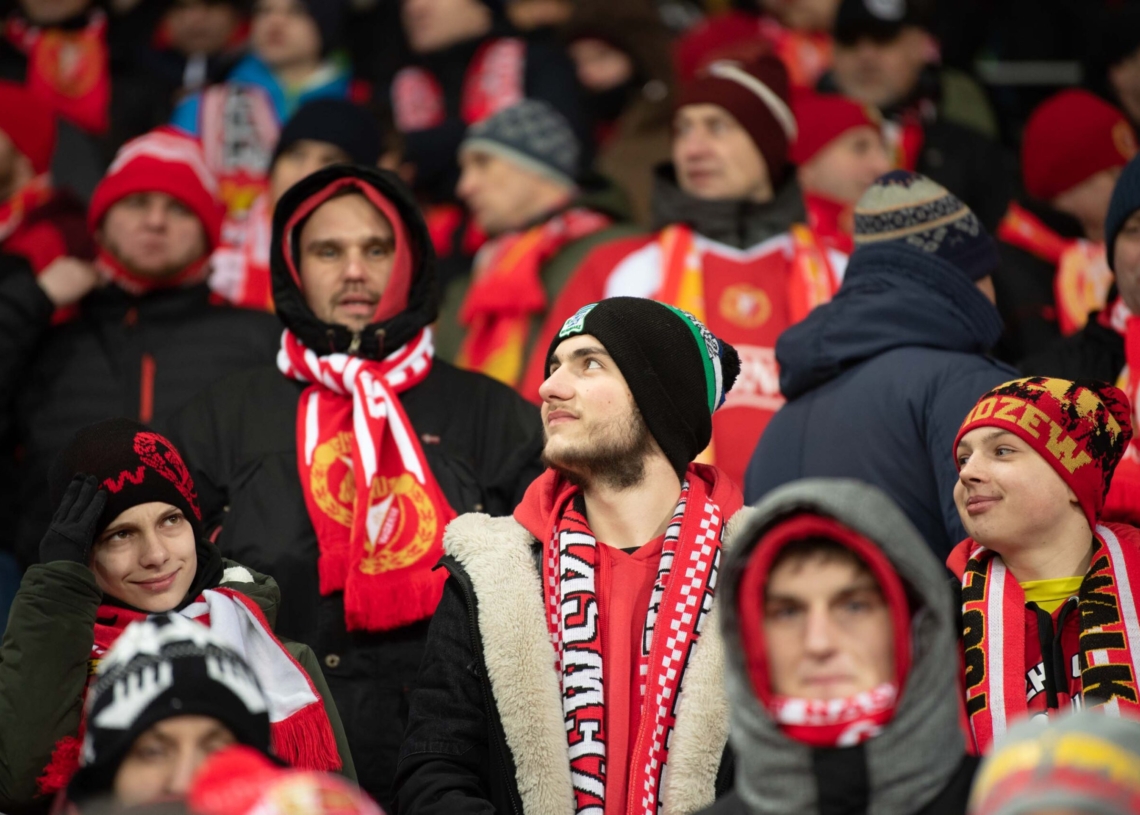 Doping kibiców w meczu Widzew Łódź - Jagiellonia Białystok