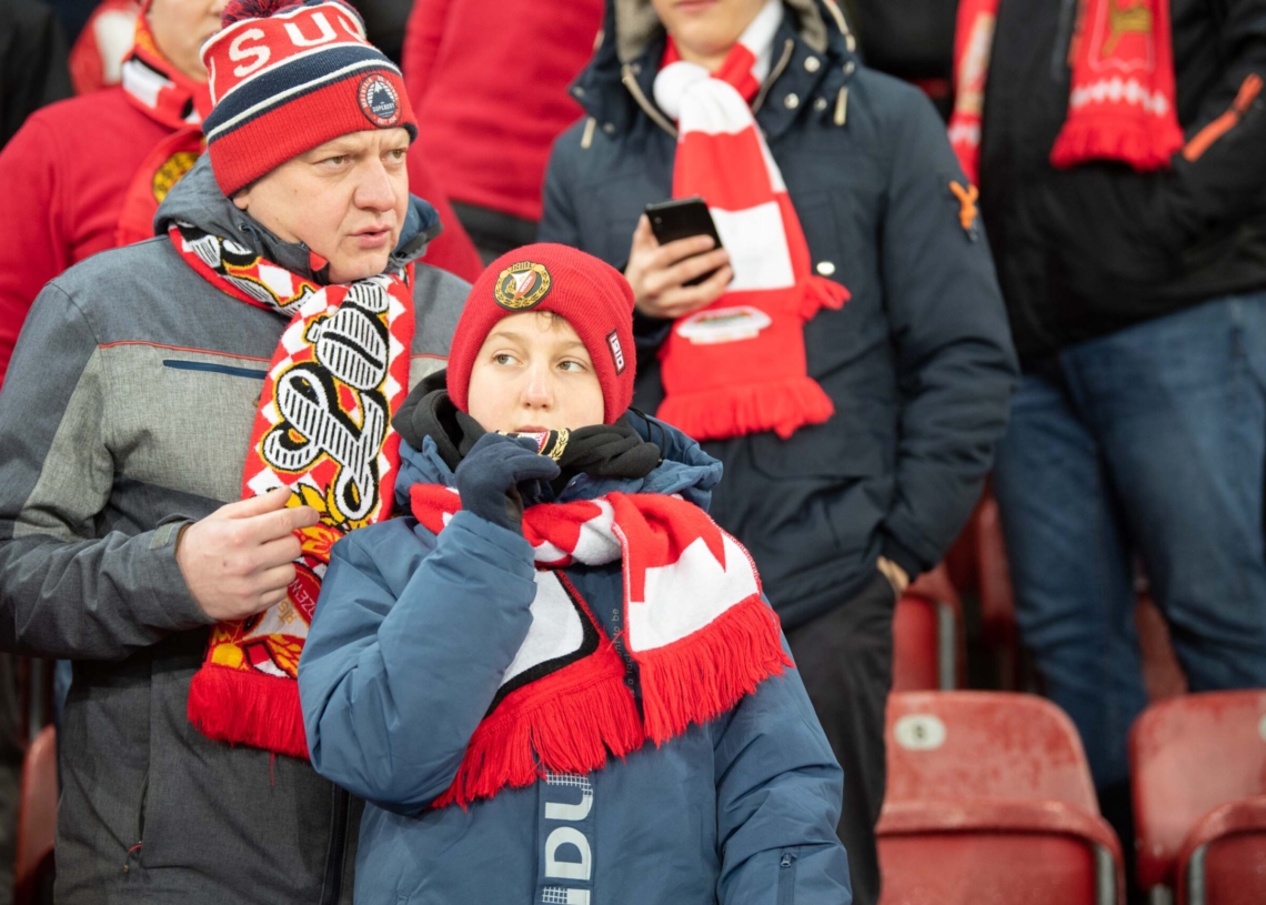 Doping kibiców w meczu Widzew Łódź - Jagiellonia Białystok