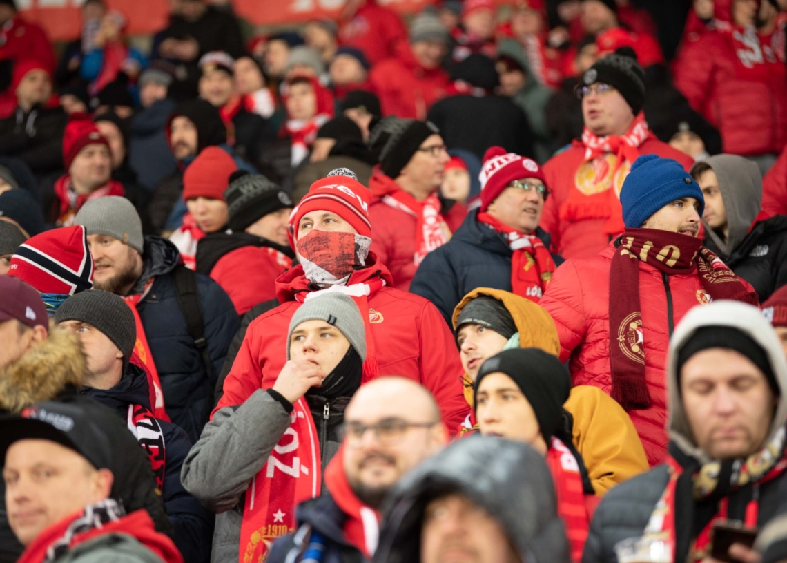 Doping kibiców w meczu Widzew Łódź - Jagiellonia Białystok