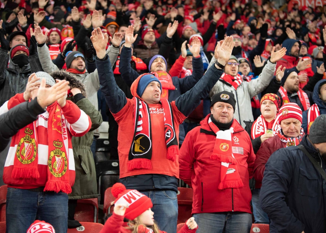 Doping kibiców w meczu Widzew Łódź - Jagiellonia Białystok