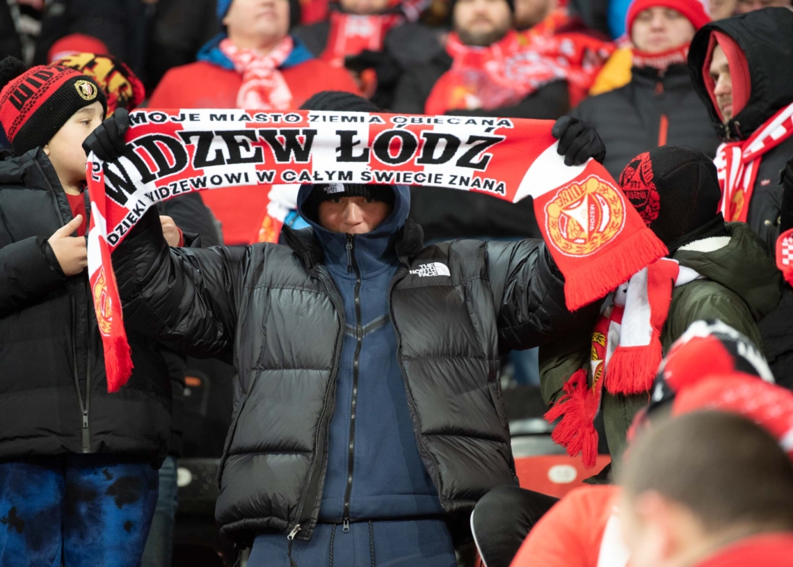 Doping kibiców w meczu Widzew Łódź - Jagiellonia Białystok