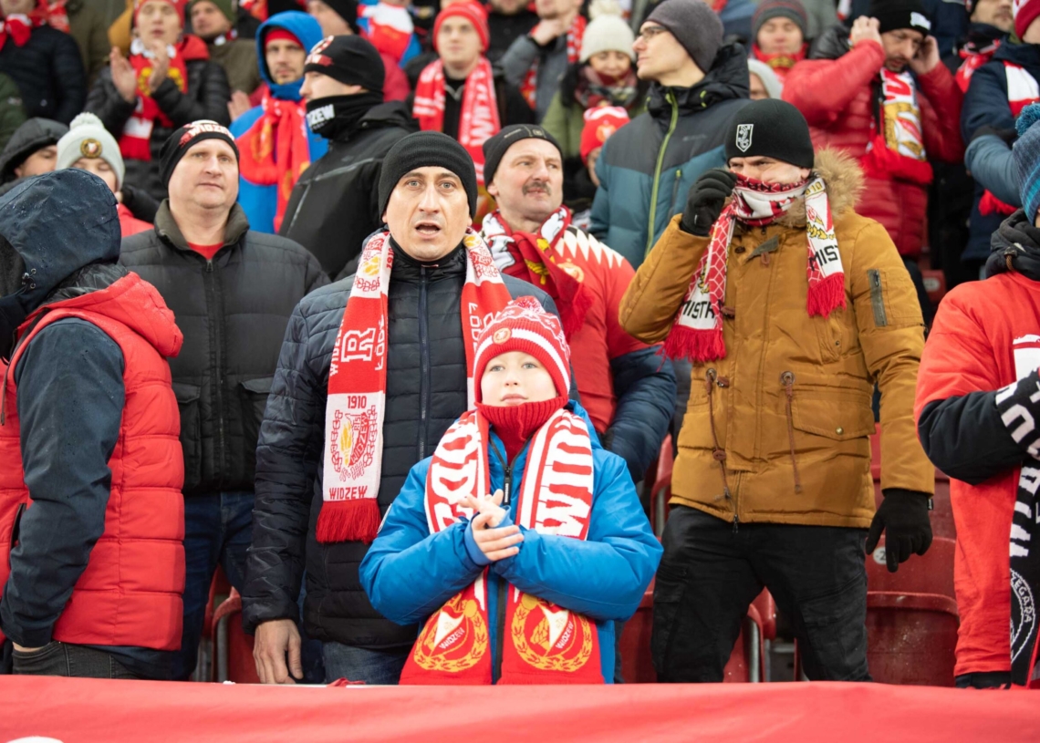 Doping kibiców w meczu Widzew Łódź - Jagiellonia Białystok