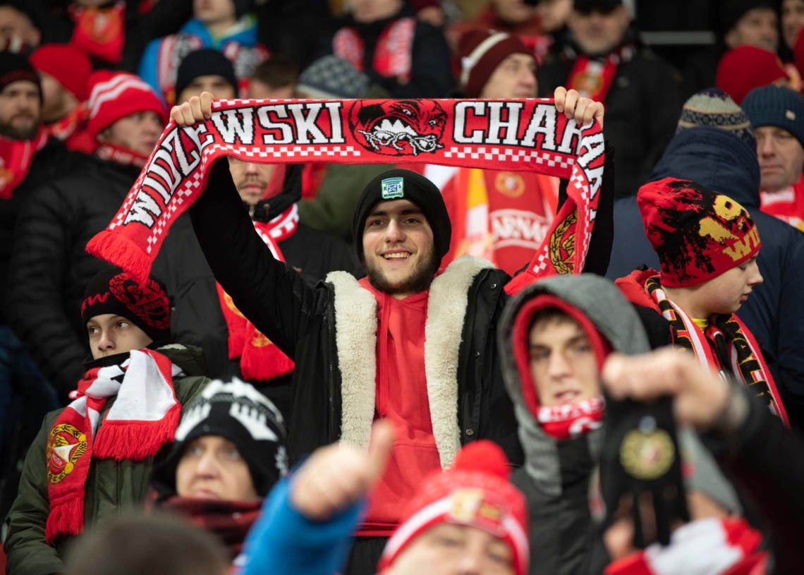 Doping kibiców w meczu Widzew Łódź - Jagiellonia Białystok