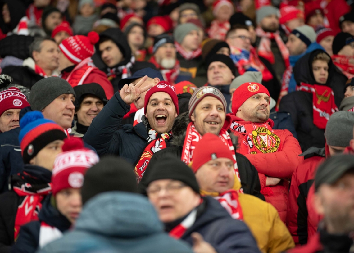 Doping kibiców w meczu Widzew Łódź - Jagiellonia Białystok