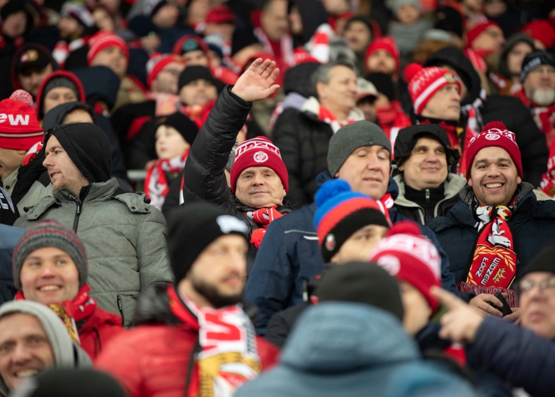 Doping kibiców w meczu Widzew Łódź - Jagiellonia Białystok