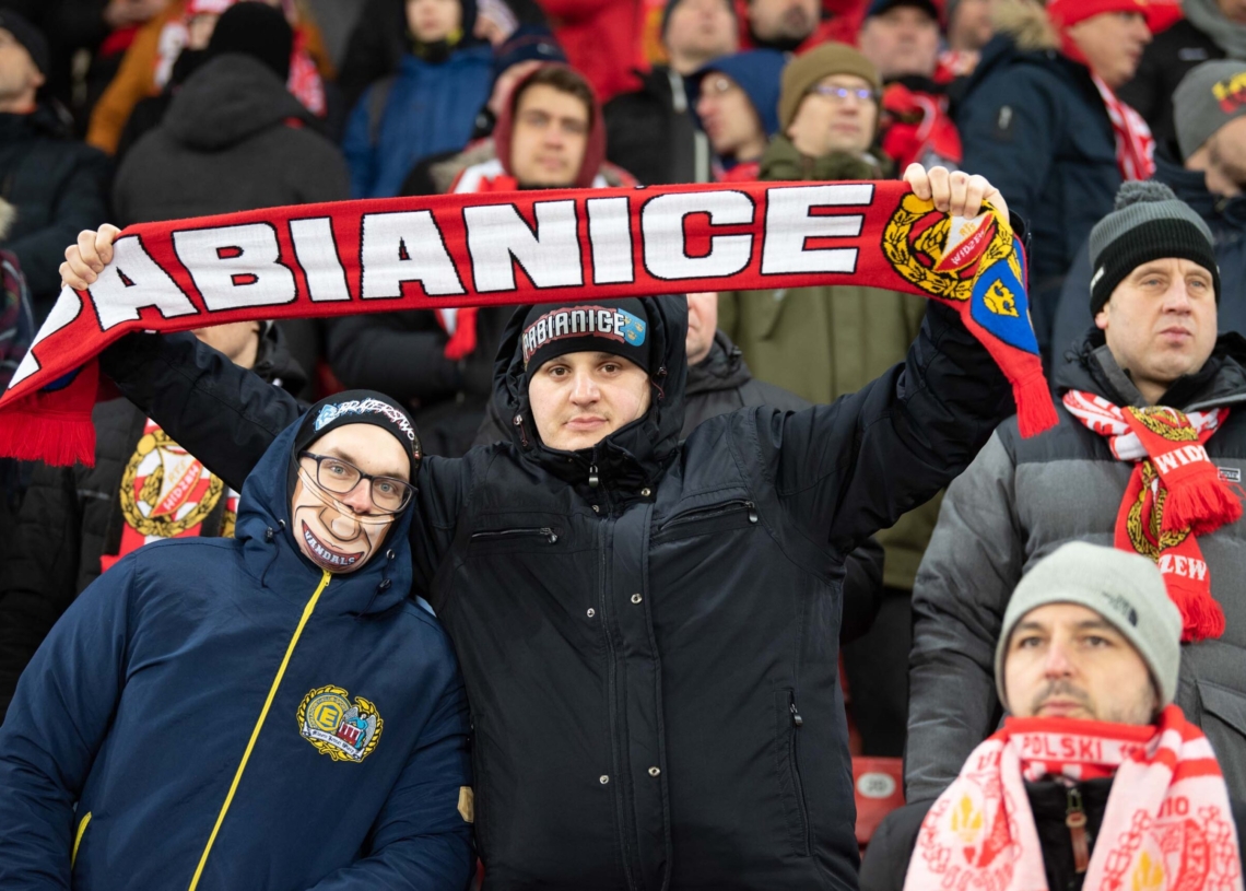 Doping kibiców w meczu Widzew Łódź - Jagiellonia Białystok