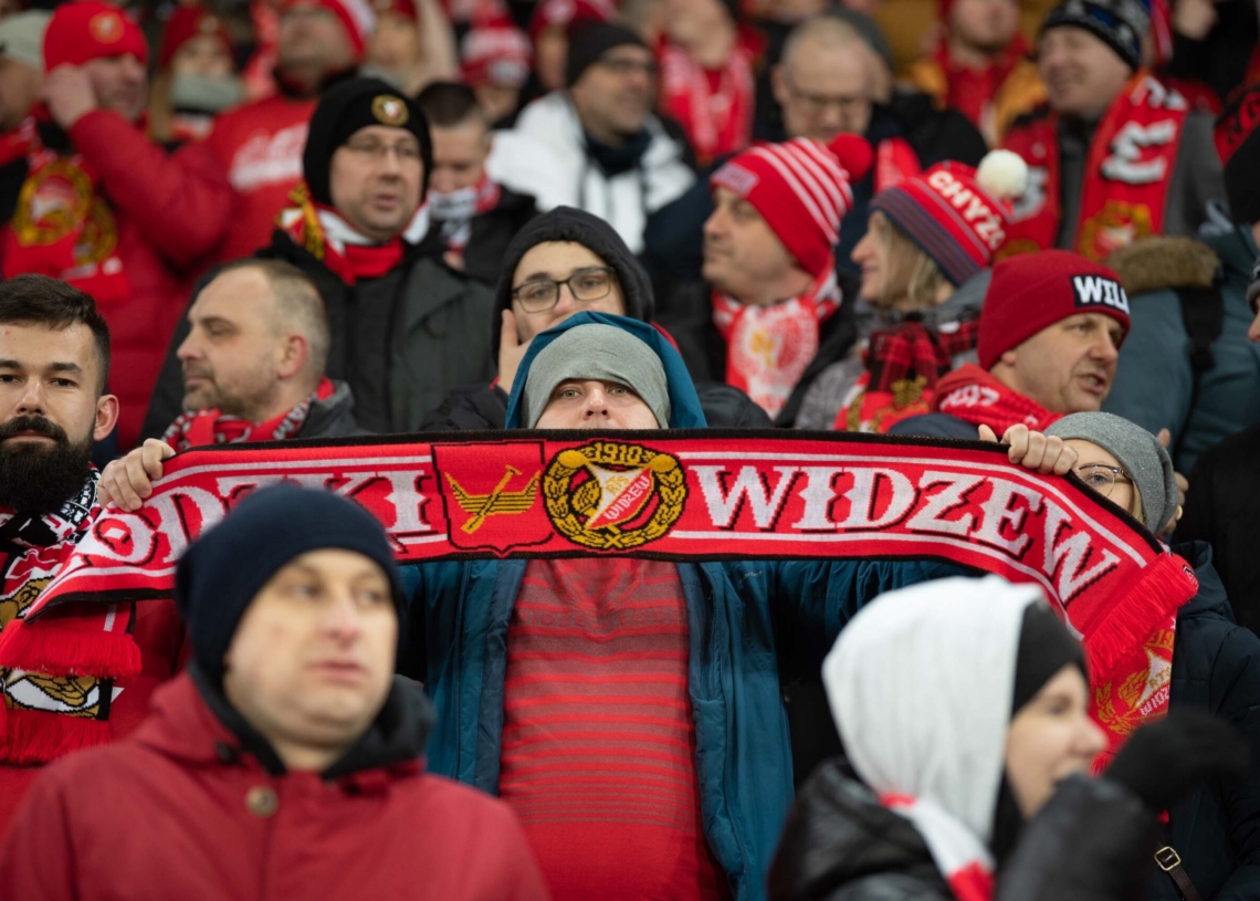 Doping kibiców w meczu Widzew Łódź - Jagiellonia Białystok