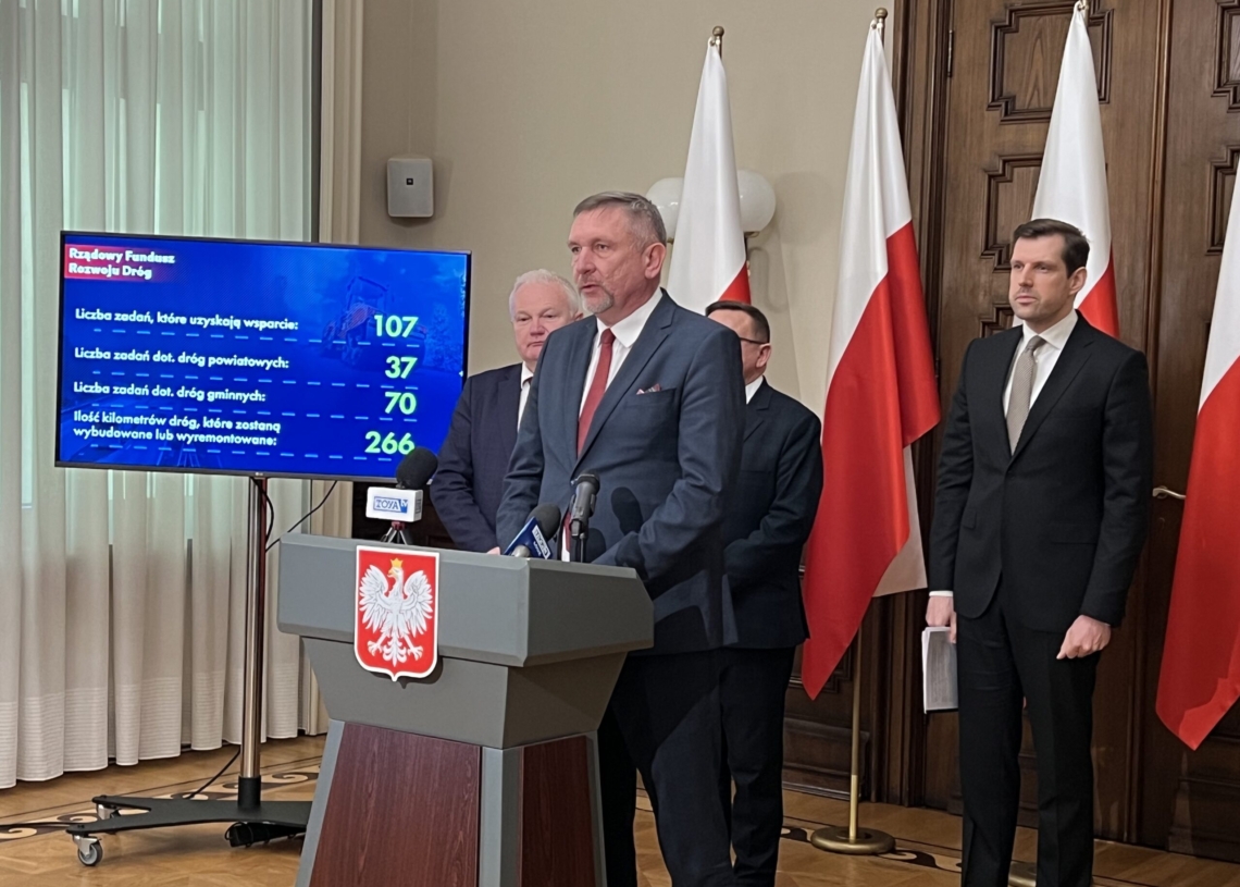 Ponad 153 mln zł z Rządowego Funduszu Rozwoju Dróg na budowę, przebudowę i modernizację dróg w Łódzkiem