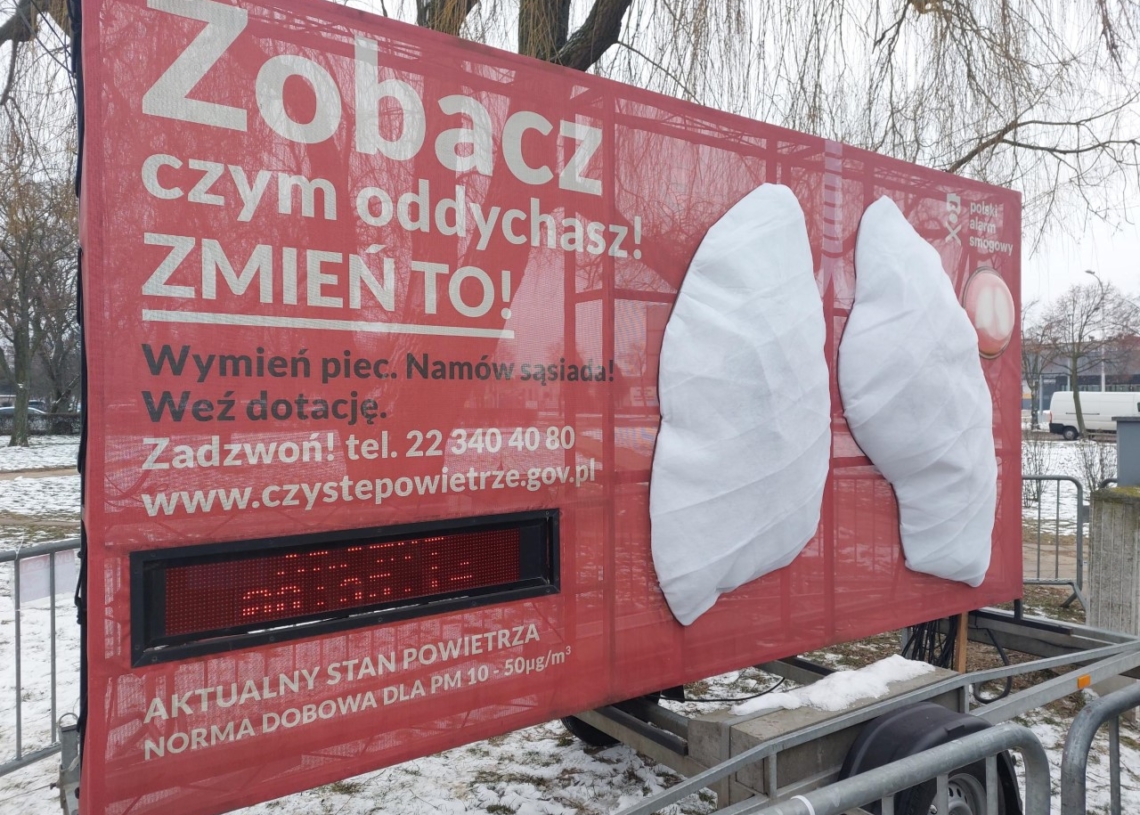 Mobilne płuca stanęły w Sieradzu. Pokażą czym oddychamy 1 Mobilne płuca stanęły w Sieradzu