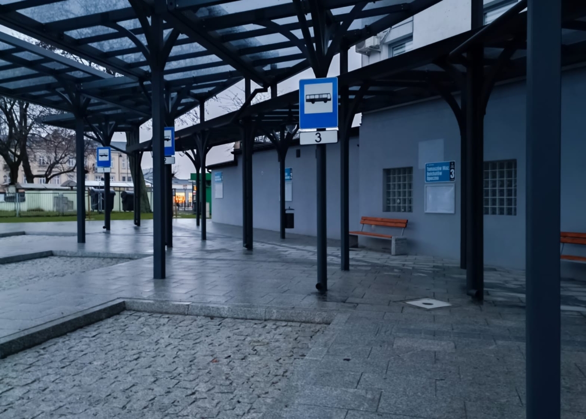 Centrum przesiadkowe w Piotrkowie Trybunalskim. Otwarcie 15 lutego [ZDJĘCIA]