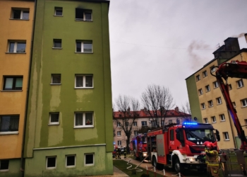 Pożar mieszkania przy 1 Maja w Zduńskiej Woli