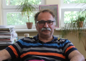 prof. Tomasz Kapitaniak z Politechniki Łódzkiej
