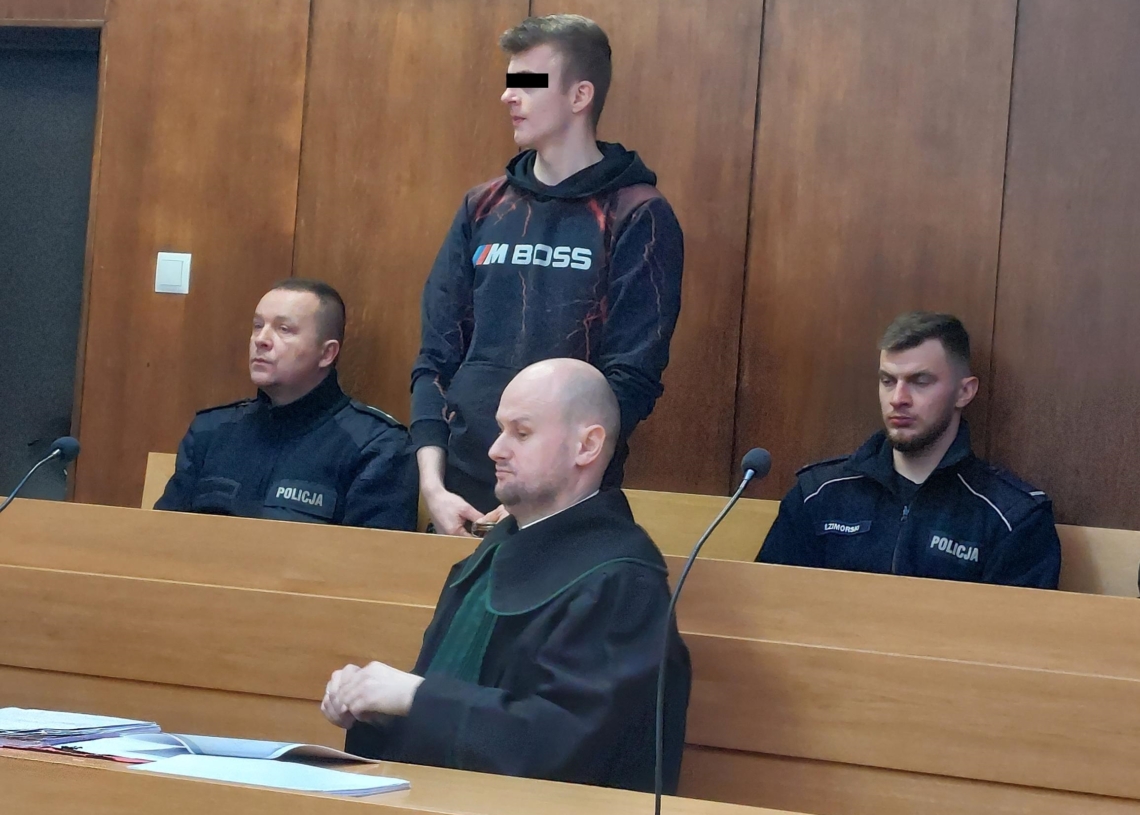 Oskarżeni o serię podpaleń stanęli przed sieradzkim sądem