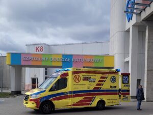 ICZMP w Łodzi ma nowoczesną karetkę neonatologiczną