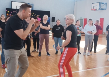 Kurs samoobrony dla pań. Policyjny Dzień Kobiet w Rawie Mazowieckiej