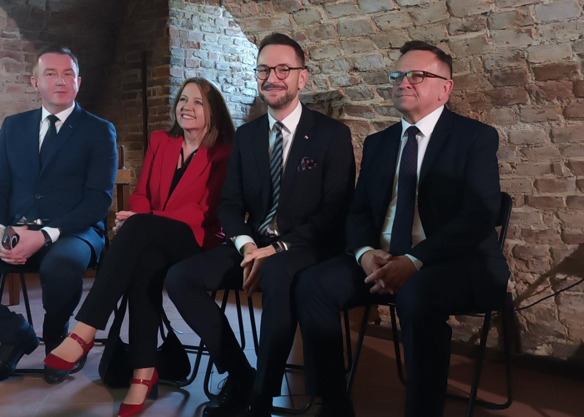 Minister Waldemar Buda spotkał się z mieszkańcami Łowicza