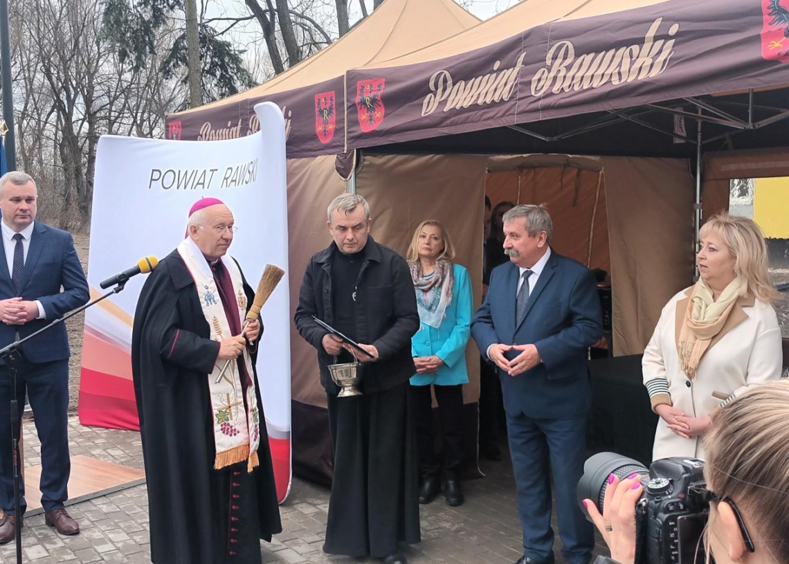 Nowy pawilon Szpitala Świętego Ducha w Rawie Mazowieckiej oddany do użytku. Kosztował 21 mln zł [ZDJĘCIA]