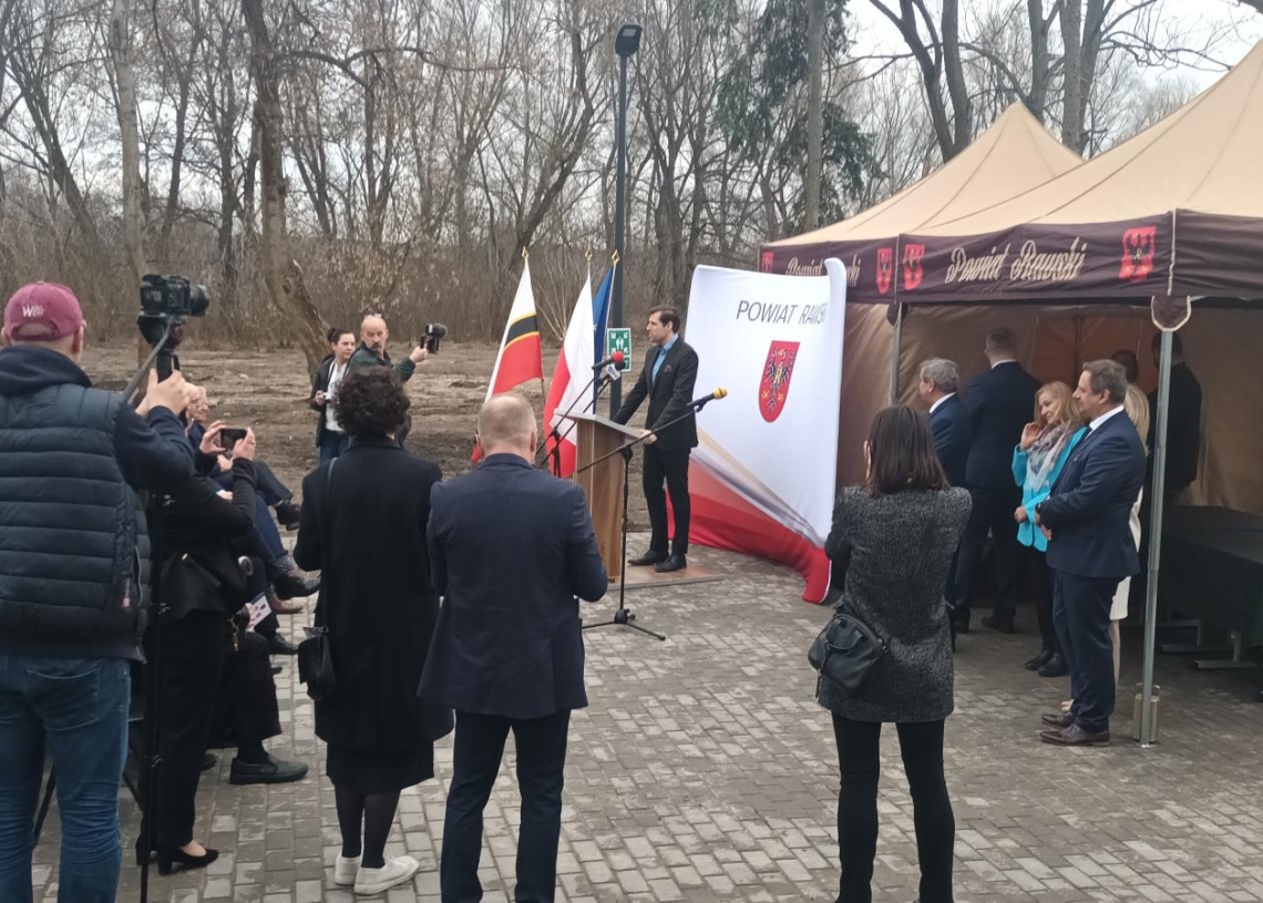 Nowy pawilon Szpitala Świętego Ducha w Rawie Mazowieckiej oddany do użytku. Kosztował 21 mln zł [ZDJĘCIA]