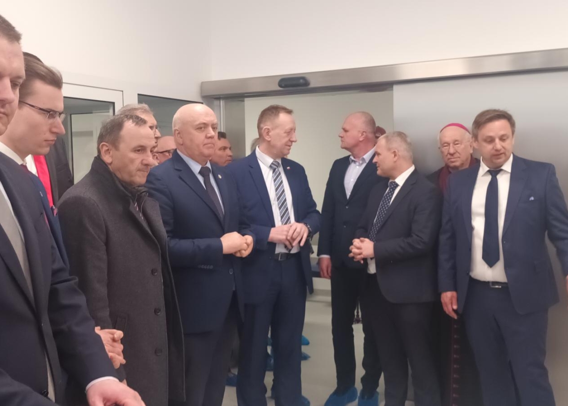 Nowy pawilon Szpitala Świętego Ducha w Rawie Mazowieckiej oddany do użytku. Kosztował 21 mln zł [ZDJĘCIA]