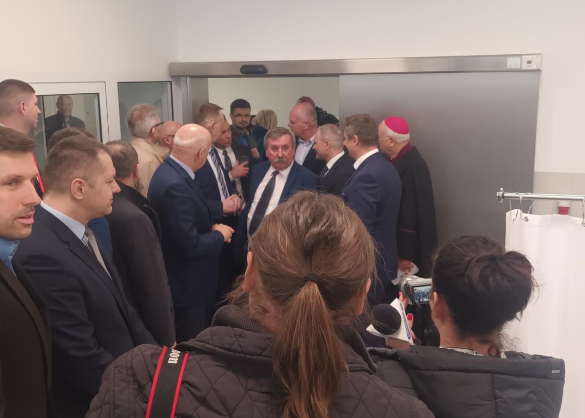 Nowy pawilon Szpitala Świętego Ducha w Rawie Mazowieckiej oddany do użytku. Kosztował 21 mln zł [ZDJĘCIA]