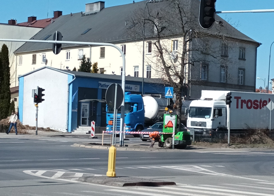 Utrudnienia w ruchu na Łódzkiej i Armii Krajowej w Zgierzu