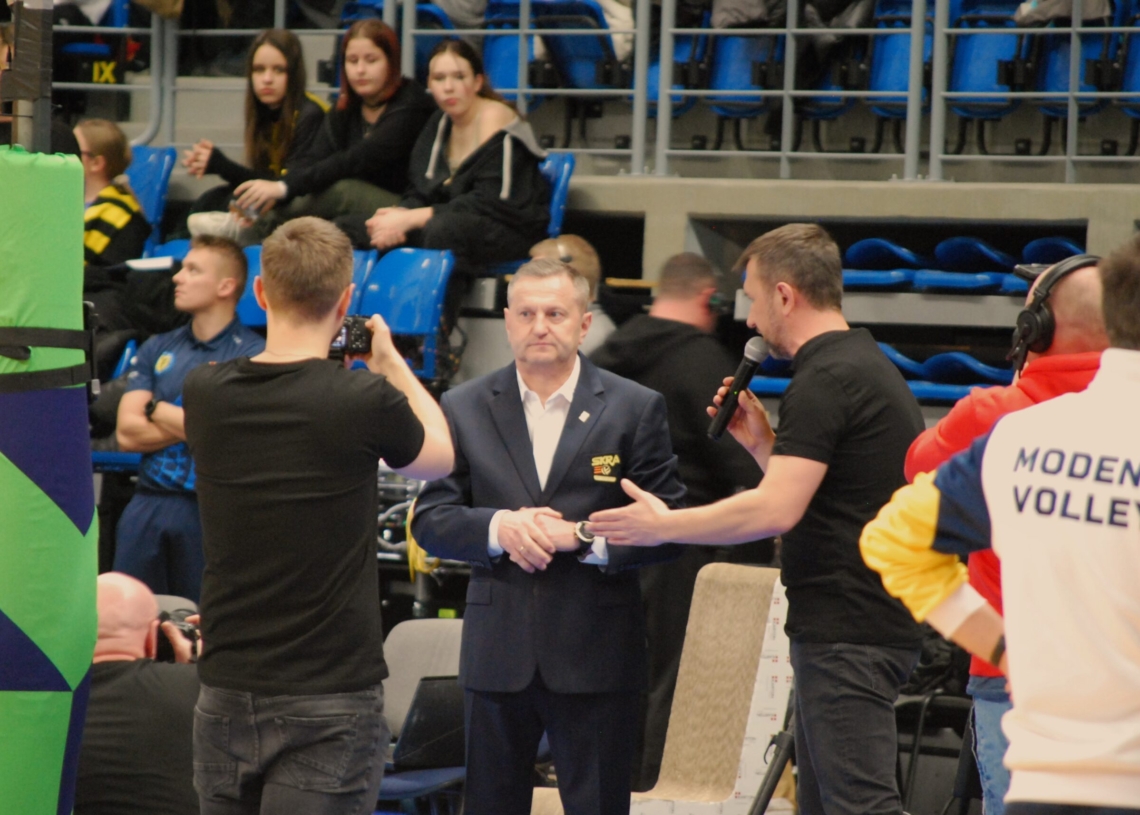Półfinał Pucharu CEV 2022/23: PGE Skra Bełchatów – Valsa Group Modena 2:3. W finale zagrają Włosi [ZDJĘCIA]