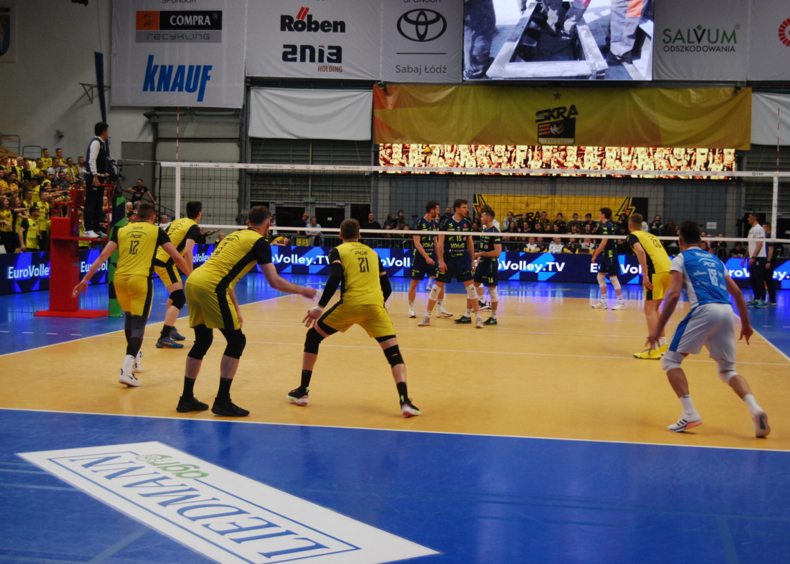 Półfinał Pucharu CEV 2022/23: PGE Skra Bełchatów – Valsa Group Modena 2:3. W finale zagrają Włosi [ZDJĘCIA]