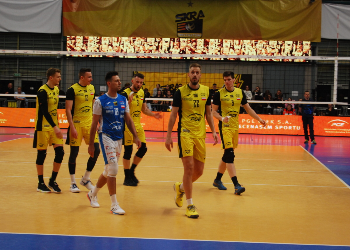 Półfinał Pucharu CEV 2022/23: PGE Skra Bełchatów – Valsa Group Modena 2:3. W finale zagrają Włosi [ZDJĘCIA]