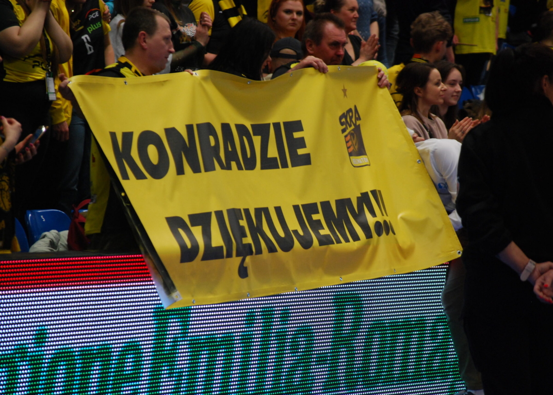 Półfinał Pucharu CEV 2022/23: PGE Skra Bełchatów – Valsa Group Modena 2:3. W finale zagrają Włosi [ZDJĘCIA]