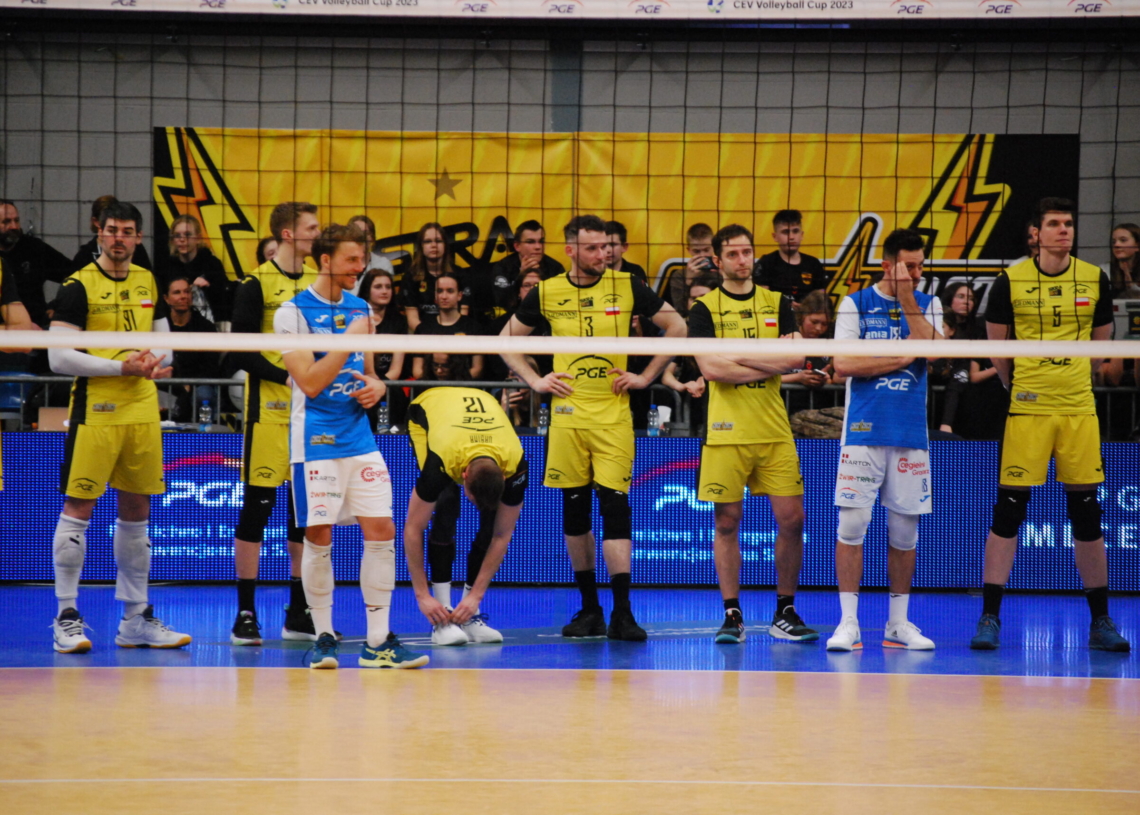 Półfinał Pucharu CEV 2022/23: PGE Skra Bełchatów – Valsa Group Modena 2:3. W finale zagrają Włosi [ZDJĘCIA]