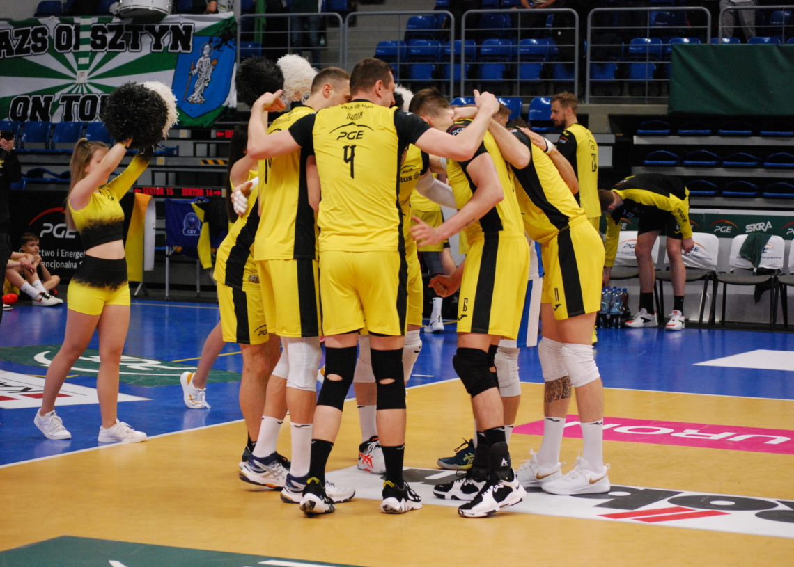 PGE Skra Bełchatów przegrała 0:3 z Indykpolem AZS-em Olsztyn i nie zagra w play-offach