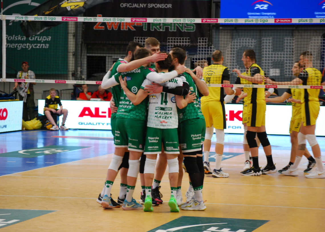 PGE Skra Bełchatów przegrała 0:3 z Indykpolem AZS-em Olsztyn i nie zagra w play-offach