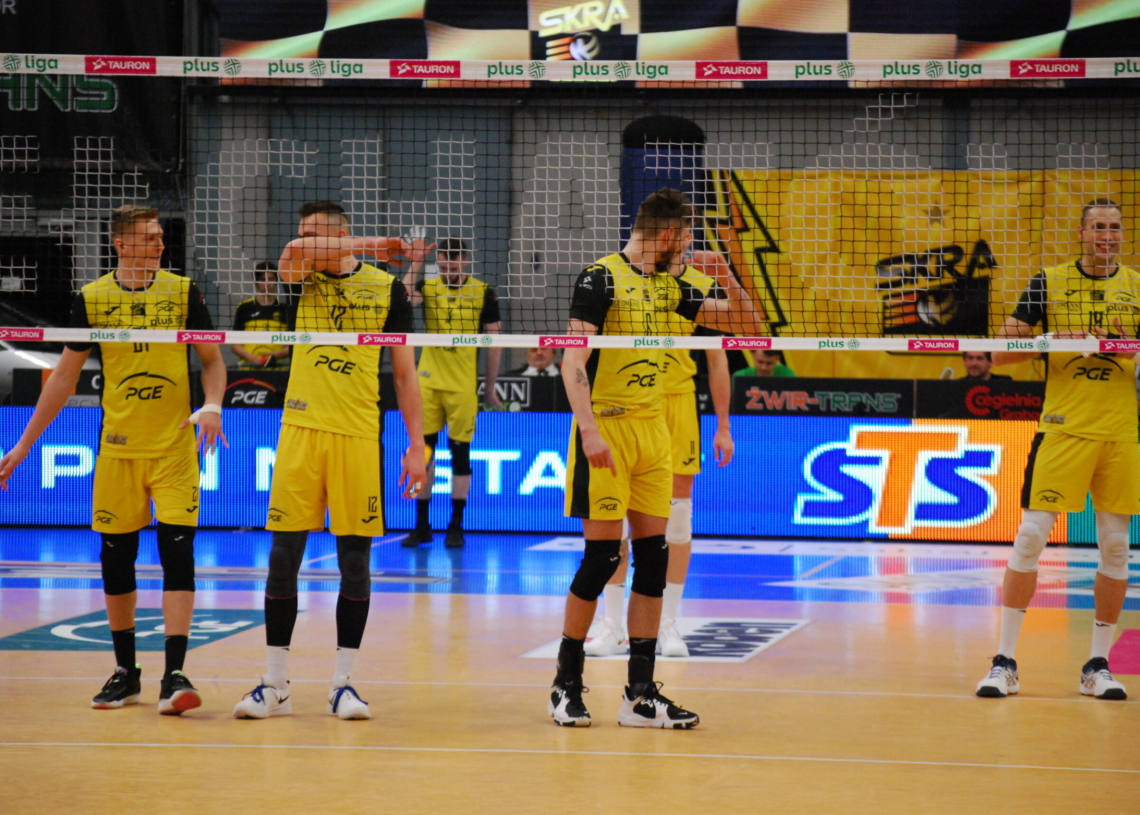 PGE Skra Bełchatów przegrała 0:3 z Indykpolem AZS-em Olsztyn i nie zagra w play-offach