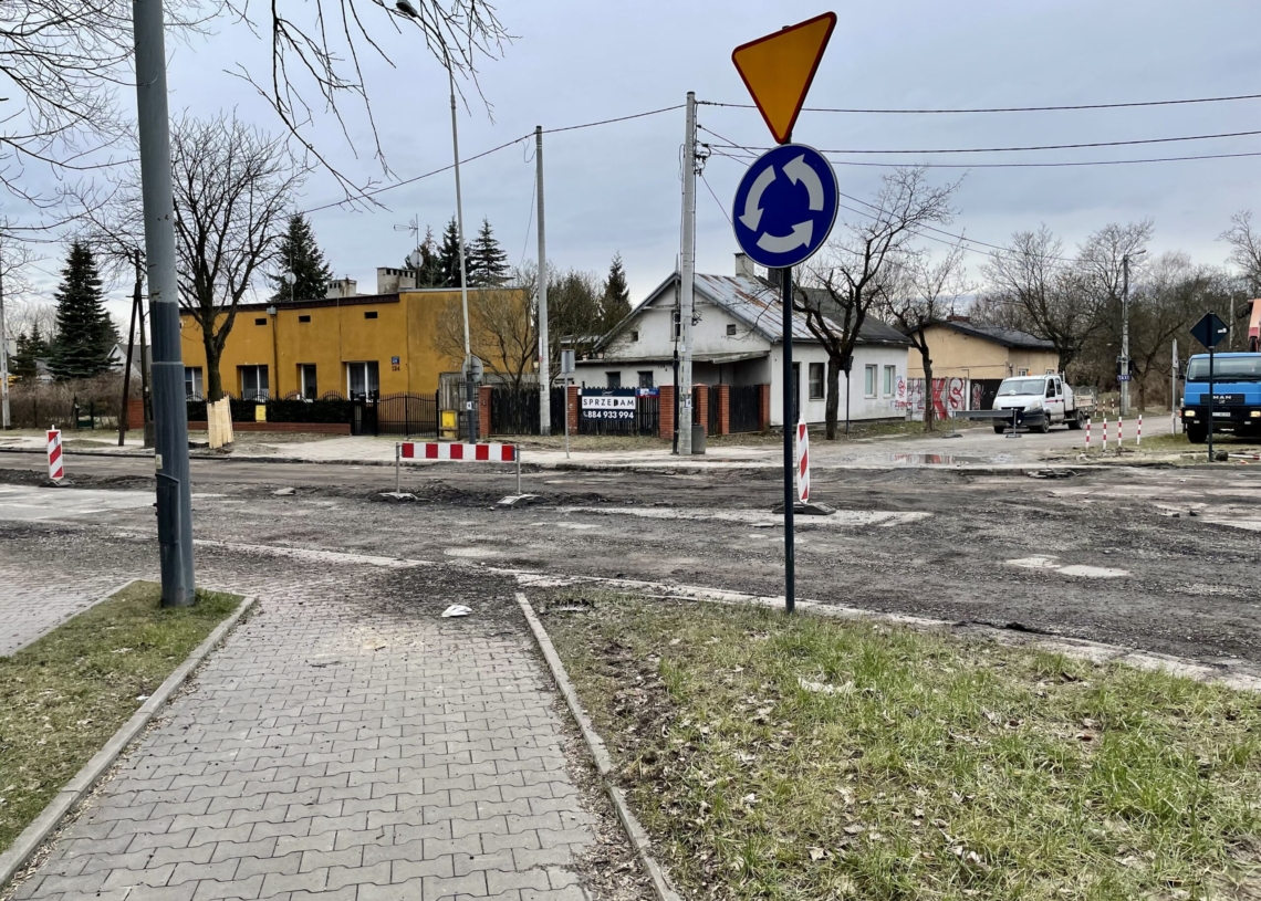 Jutro mija 10 dni od rozpoczęcia remontu Krakowskiej. Jak postępują prace? [ZDJĘCIA + WIDEO]