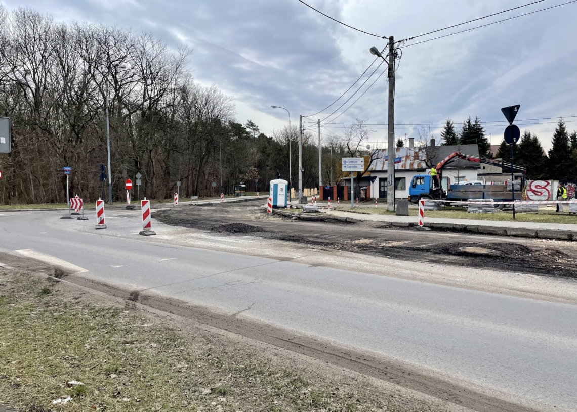 Jutro mija 10 dni od rozpoczęcia remontu Krakowskiej. Jak postępują prace? [ZDJĘCIA + WIDEO]