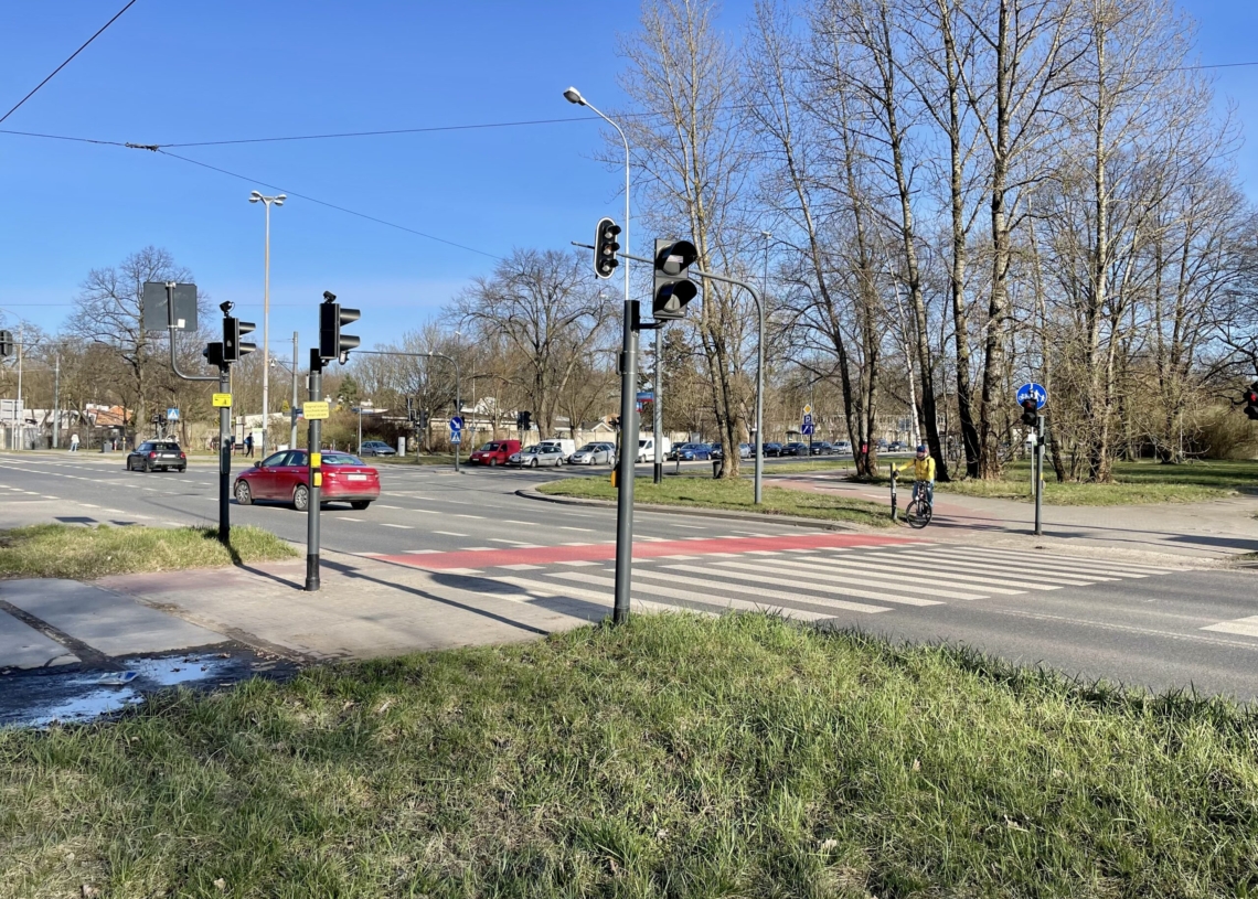 Modernizacja trasy tramwajowej do Konstantynowa. Dzisiaj mają zostać wznowione prace na konstantynowskim odcinku [ZDJĘCIA + WIDEO]