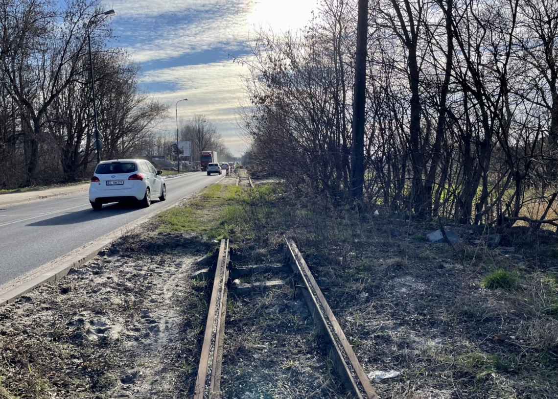 Modernizacja trasy tramwajowej do Konstantynowa. Dzisiaj mają zostać wznowione prace na konstantynowskim odcinku [ZDJĘCIA + WIDEO]