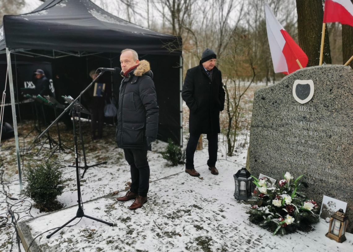 Obchody Dnia Pamięci Żołnierzy Wyklętych w miejscowości Orzeł Biały [ZDJĘCIA]