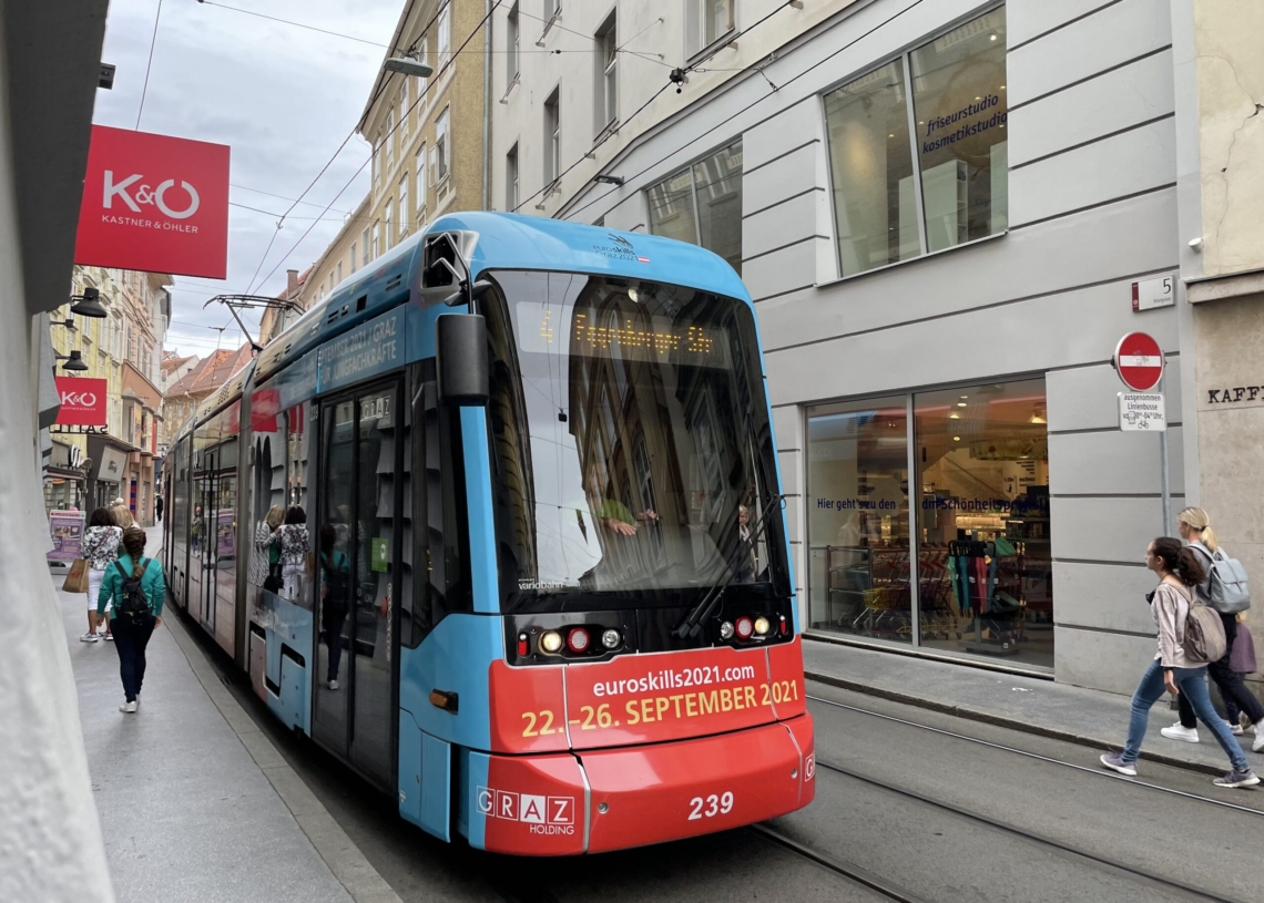 MPK-Łódź chce kupić 10 używanych tramwajów. Nie mogą mieć więcej niż 30 lat