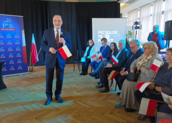 Politycy Prawa i Sprawiedliwości na spotkaniu z wyborcami w Radomsku