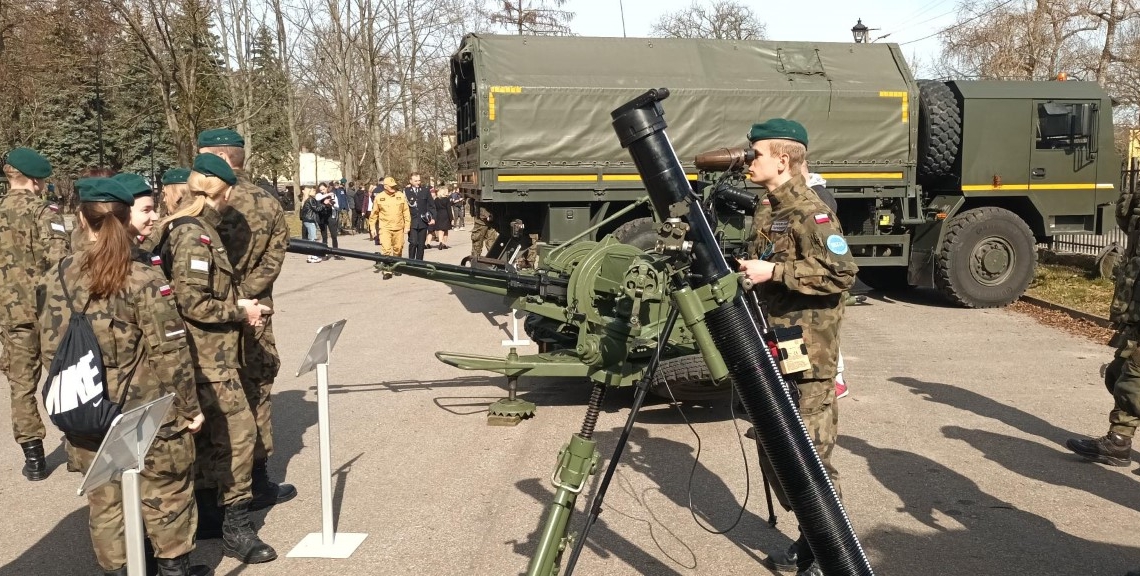 Wojskowe Targi Służby i Pracy w Skierniewicach